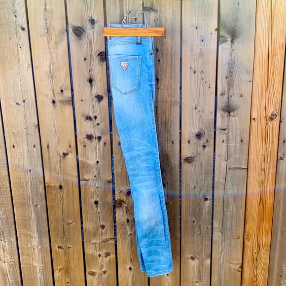 Guess 1981 Skinny - Picture 4 of 4